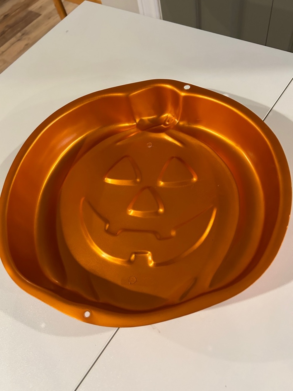 Wilton Orange Pumpkin Jack-O'-Lantern Cake Pan